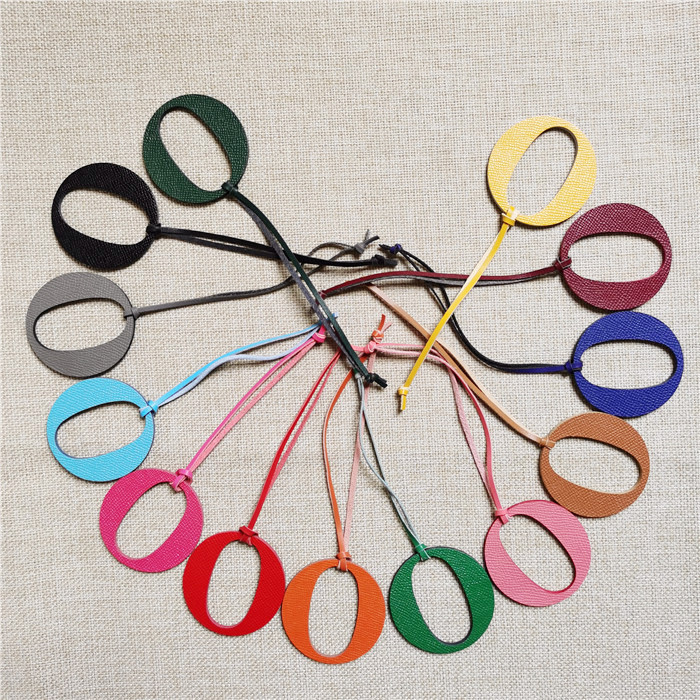 Wholesale Luxury Genuine Natur - đánh giá và giá Monogram Keychain Leather