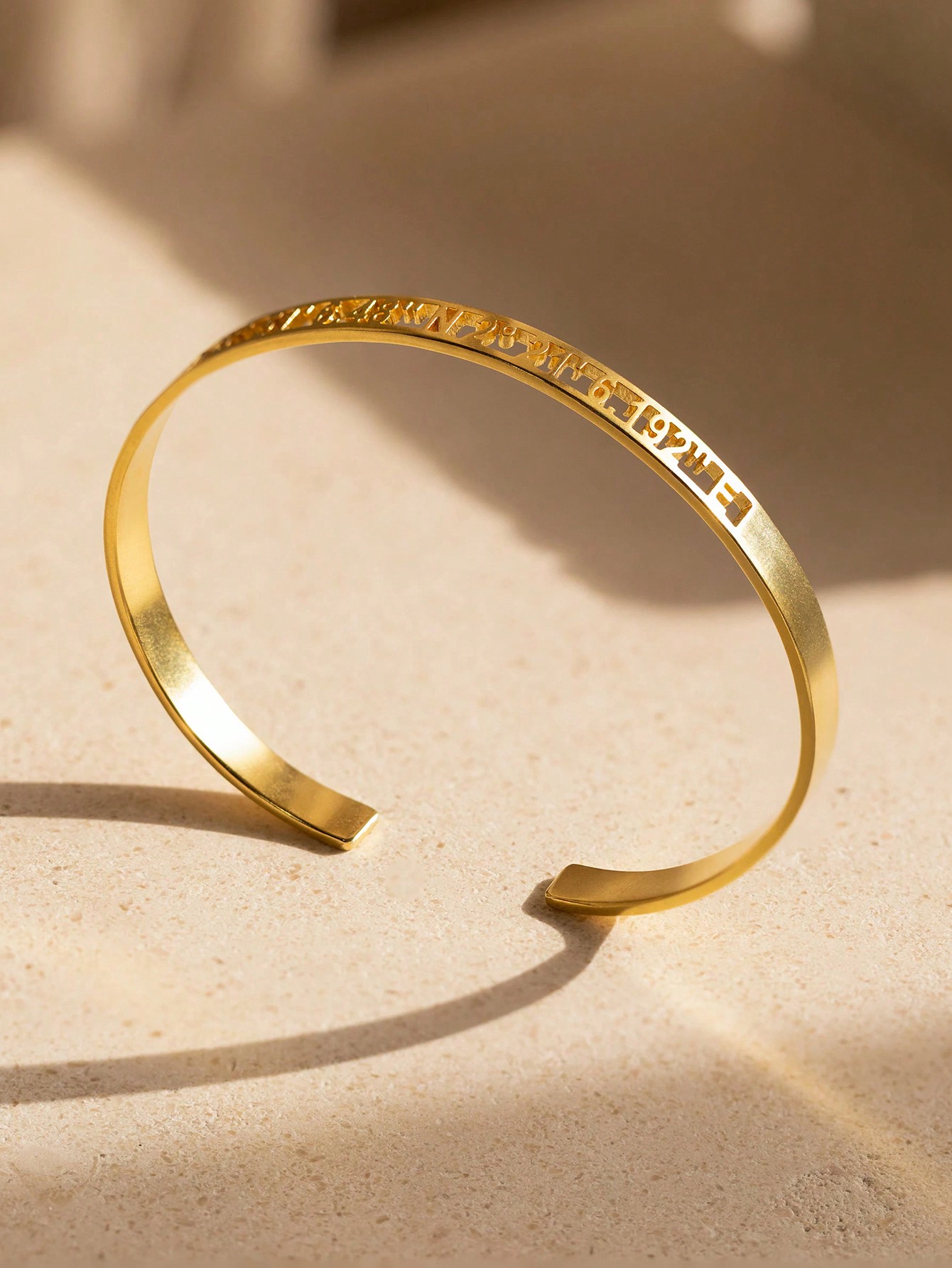 Custom Date Coordinate Roman N - đánh giá và giá Coordinates Bracelet
